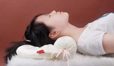 ​黄豆护颈枕怎么在家自己做？