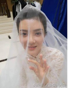 ​山西首富李兆会再娶女明星，35岁前妻车晓近照变成了这样！