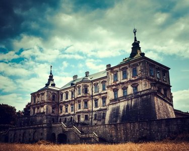 ​世界三大废弃“鬼城”！曾经热闹繁华，为何会变成荒凉的城镇