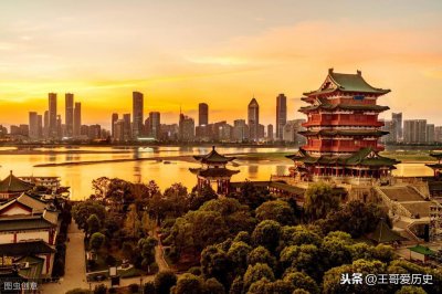 ​典故：冯唐易老，李广难封