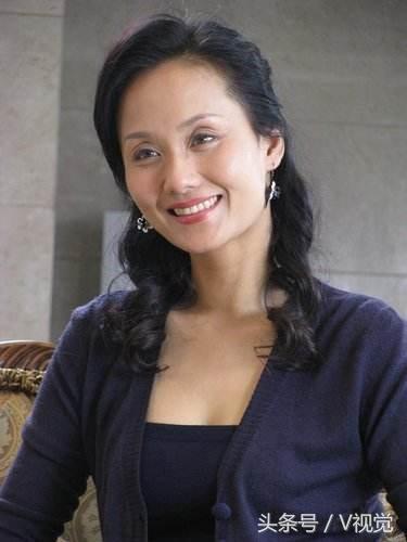 曹曦文、李颖领衔主演《野鸭子》