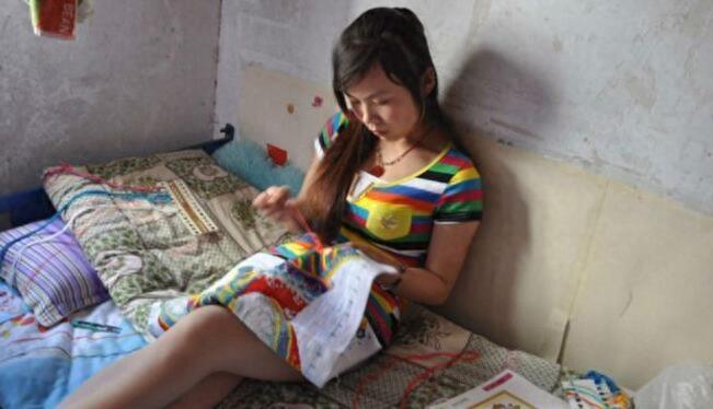 卫校女子工作生活现状