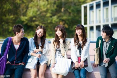 ​「悲しい」和「哀しい」的用法有什么不同