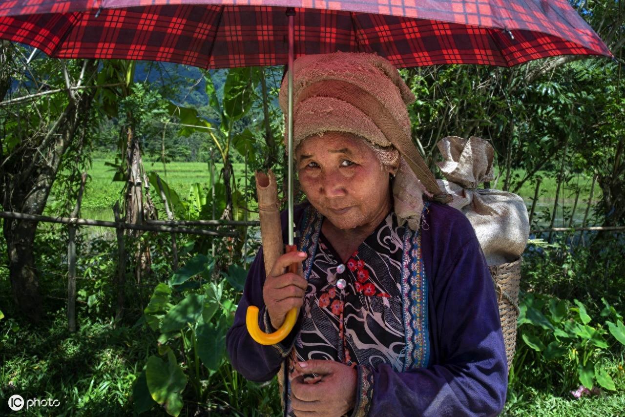 原生态的老挝万荣风光