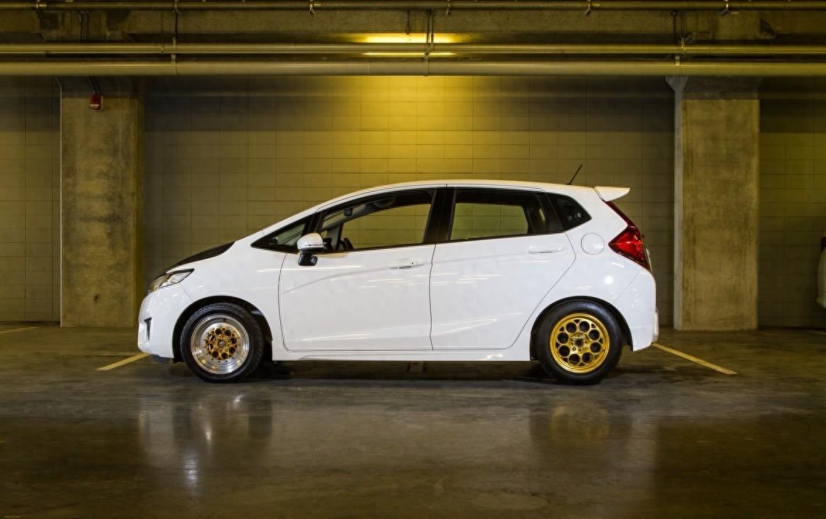 小车也能玩出大花样,本田飞度各类改装大图