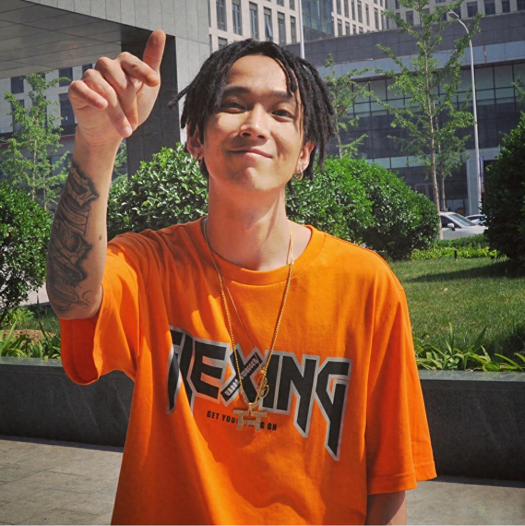 必火!中国有嘻哈 你的男孩TT生活照,你还记得他吗