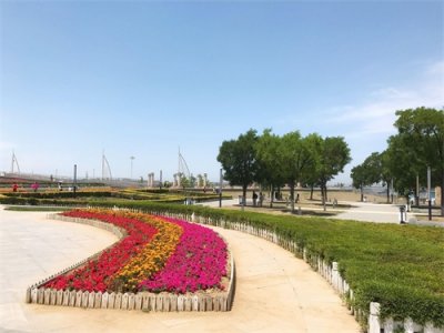 ​辽宁营口：鲅鱼圈山海广场海边