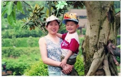 ​王源妈妈：李永芳，人物专访 千万个儿媳妇慌不慌