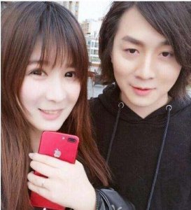 ​贵圈乱！王者荣耀：张“大仙”也是凡人，被前女友灰灰爆成吨黑料