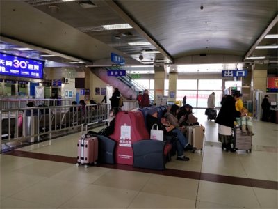 ​哈尔滨市南岗公路客运站：客流虽少 网购票旅客比例更高了