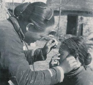 ​即将失传的古老美容术——绞脸