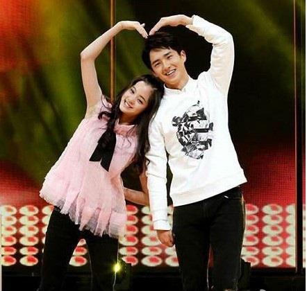 刘昊然正牌女友曝光!绯闻女友欧阳娜娜哭晕在厕所,网友伤透心