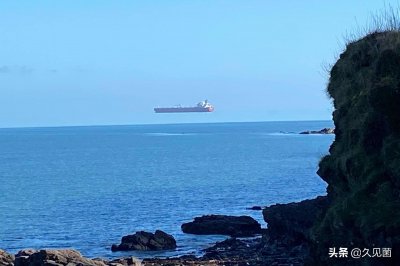 ​英国各地出现“幽灵船”，目击照传遍网络，或是飞翔的荷兰人号？