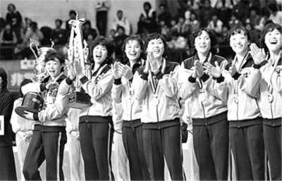 ​中国女排五连冠功臣——“独臂将军”陈招娣的一生