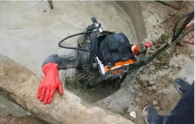 ​一次收入超2万，却少有人愿意从事，工程“水鬼”究竟有多可怕
