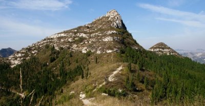 ​山东青州玲珑山（康有为曾造访此山）