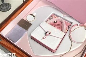 宝格丽七夕限定款包包尺寸 最适合夏天的大小 宝格丽七夕限定款包包尺寸 最适合夏天的大小