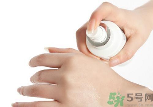 保湿喷雾有什么用？保湿喷雾的作用和功效