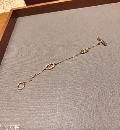 手链什么颜色好看?手链哪种颜色最好看 手链什么颜色好看?手链哪种颜色最好看