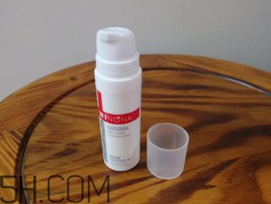 薇诺娜修红霜怎么用？薇诺娜修红霜有用吗？