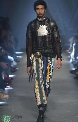 versus是什么牌子？versus是什么档次？