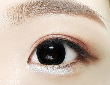 卧蚕笔什么颜色最自然？pony力荐魅惑金色