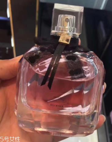 圣罗兰反转巴黎香水好闻吗？爱情的味道