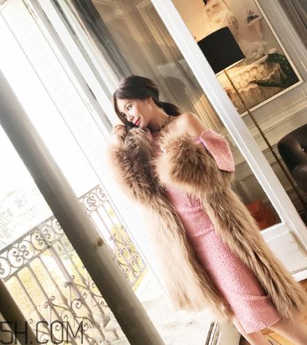 粉色内搭怎么配外套?冬季也要风度与温度共存 粉色内搭怎么配外套?冬季也要风度与温度共存