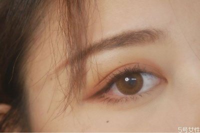 ​美瞳滑片是什么意思 什么样的美瞳不会滑片