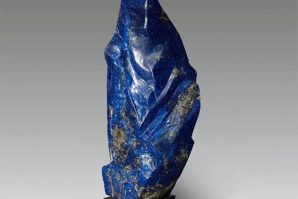 青金石的功效和作用 青金石对眼睛好吗