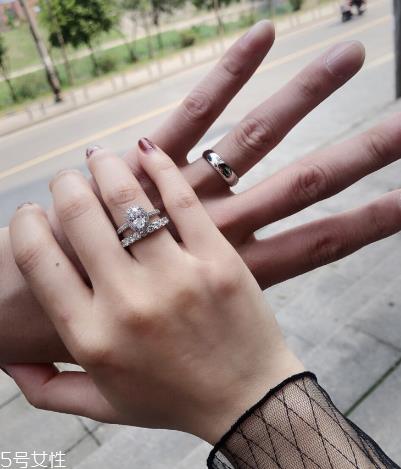 钻戒一克拉有多大？一克拉钻戒是多大的？