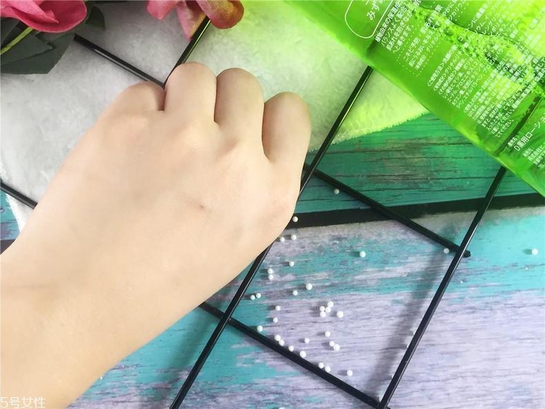 伊诗露化妆水成分表 伊诗露化妆水敏感肌能用吗