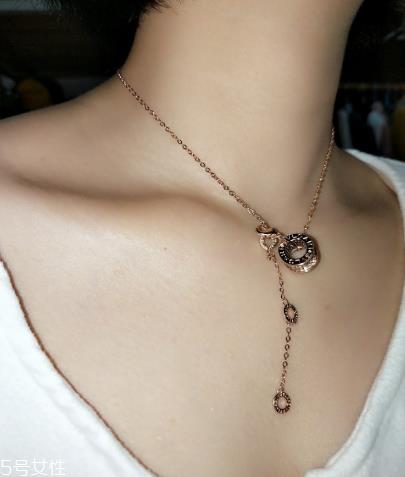 宝格丽弹簧项链是什么材质？宝格丽弹簧项链材质介绍