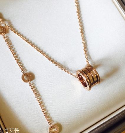 宝格丽弹簧项链是什么材质？宝格丽弹簧项链材质介绍