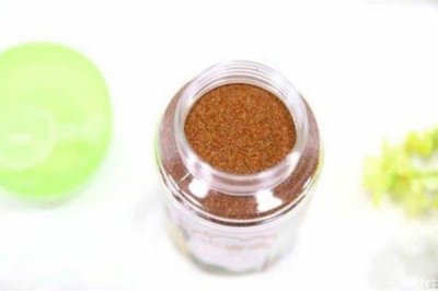 ​敷海藻面膜后需要用洗面奶洗脸吗 海藻面膜用法和步骤