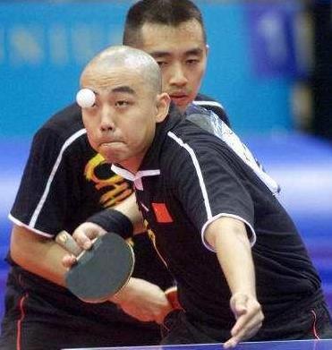 前国乒教练孔令辉现状:退役后转型成商人,身体发福无人认识