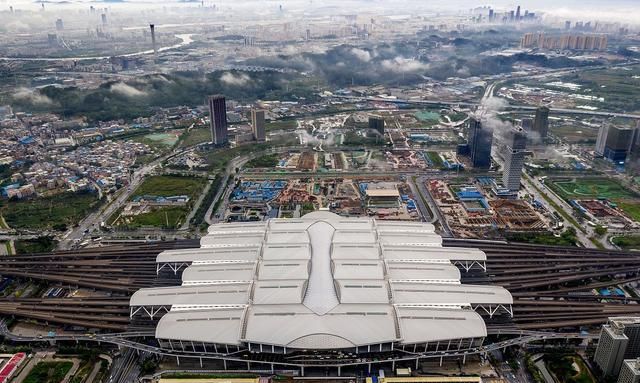 广州南站在广州什么位置