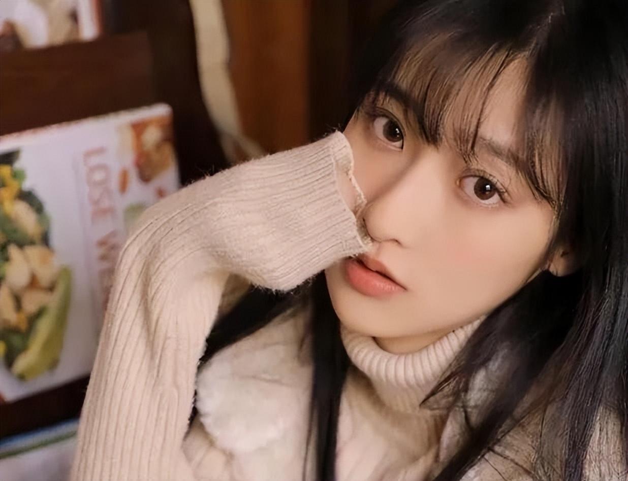 还没确定关系见面送什么礼物(第一次跟女生见面送什么礼物合适)