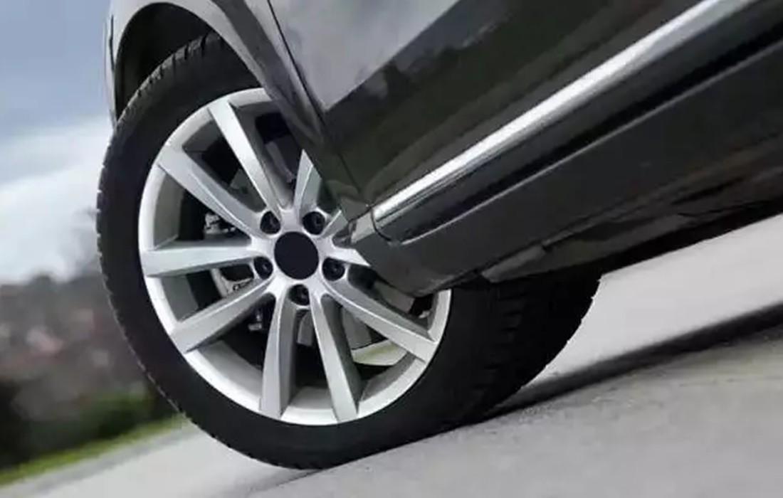 汽车轮胎要一起换四个吗(轮胎先换2个还是4个)