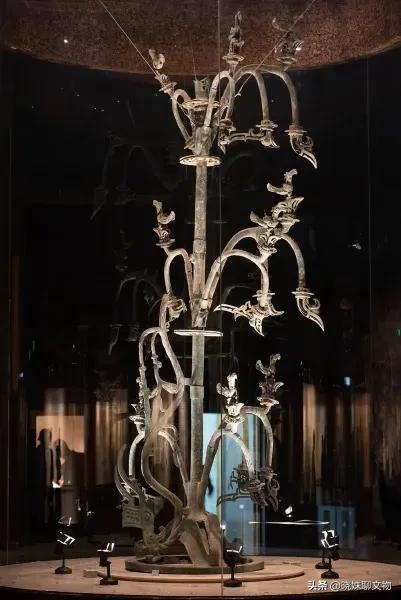 三星堆文物之解密青铜神树（三星堆青铜神树）(10)