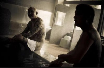 ​天藤湘子：曾经的“黑帮公主”，卖身吸毒浪荡半生，中年一朝悔悟