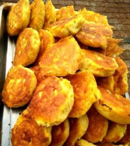 ​宝妈摆地摊卖什么最赚钱